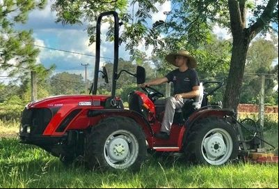 Novo trator de montanha da marca italiana Antonio Carraro é lançado no Brasil