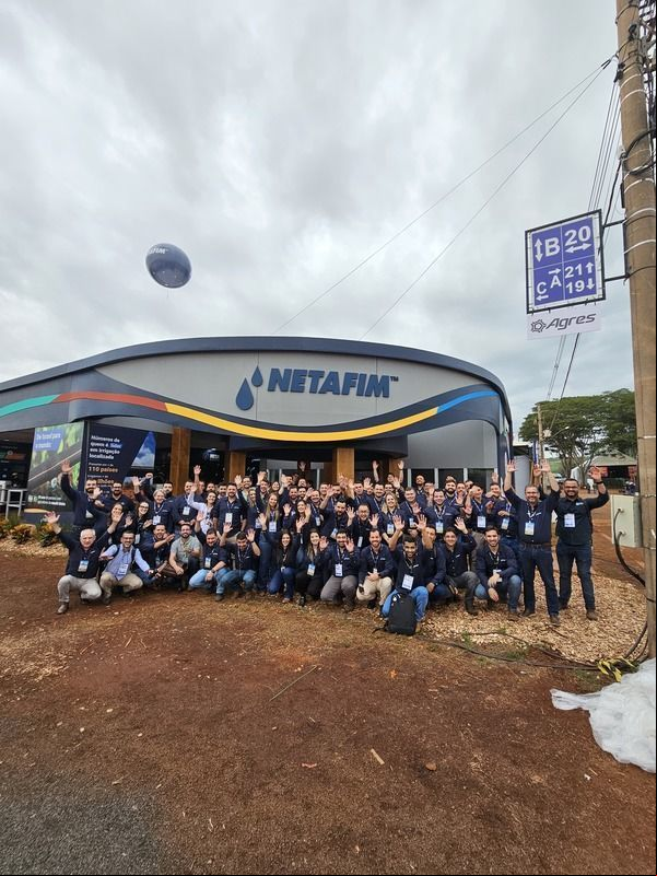 Netafim supera metas na Agrishow 2025 e reforça protagonismo na irrigação de culturas estratégicas, como o cacau